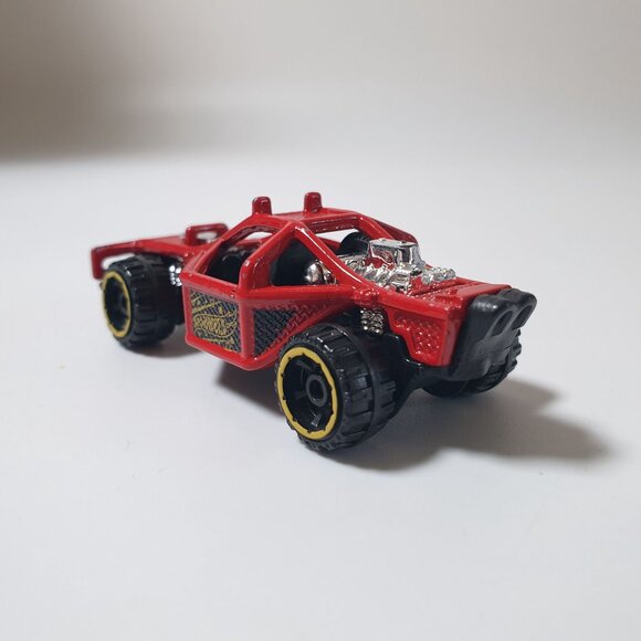 Hot Wheels Roll Cage 2000 Red Die Cast Collectable Car Model NO BOX Vintage - Picture 3 of 7